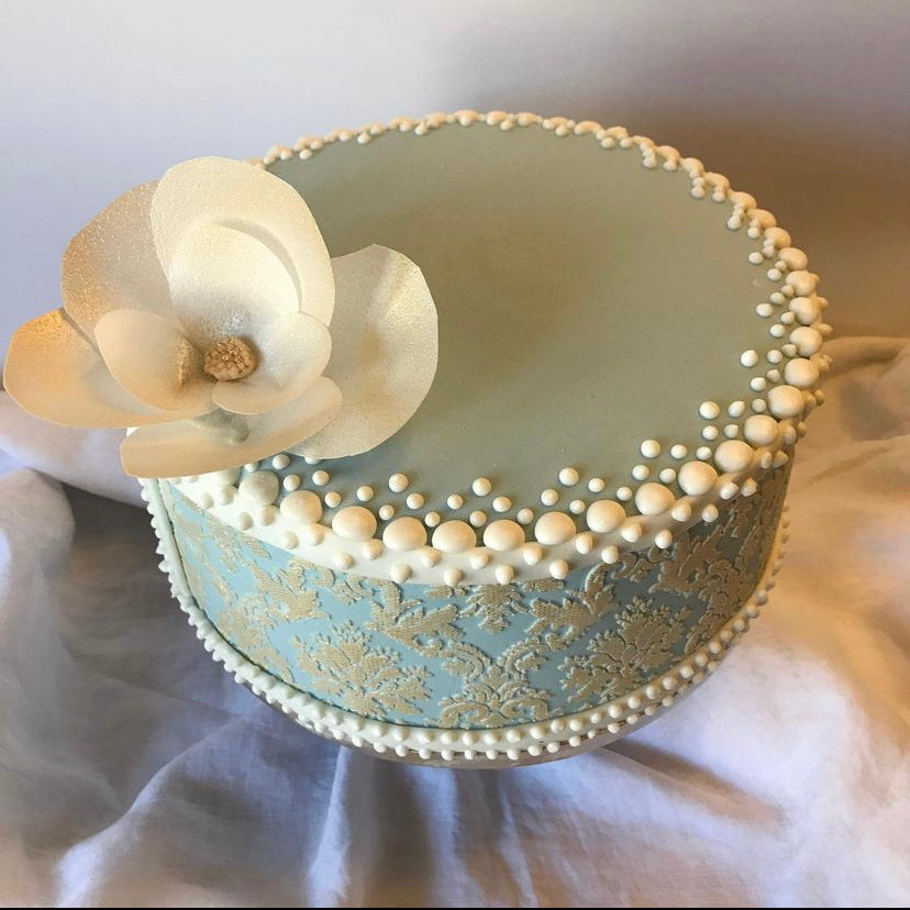 10" Maria Antoinette Cake